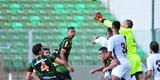 Imagens do jogo entre Amrica e Fluminense no Independncia