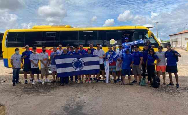 Torcedores de Teresina fazem caravana para assistir ao jogo do Cruzeiro na Copa do Brasil
