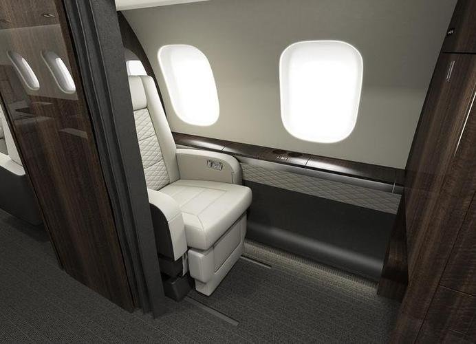 Veja fotos do modelo Bombardier Global 6000