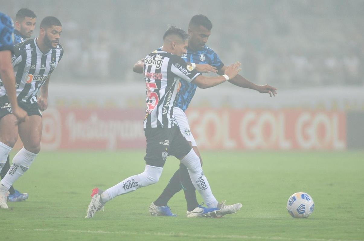 Fotos do jogo entre Atltico e Grmio, no Mineiro, em BH, pela 19 rodada do Campeonato Brasileiro