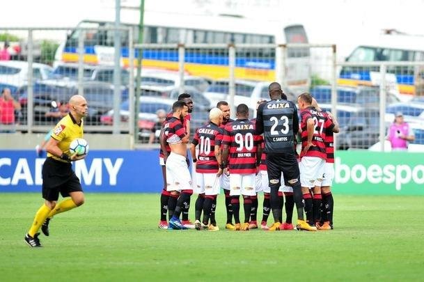 Veja imagens do jogo entre Atltico e Vitria