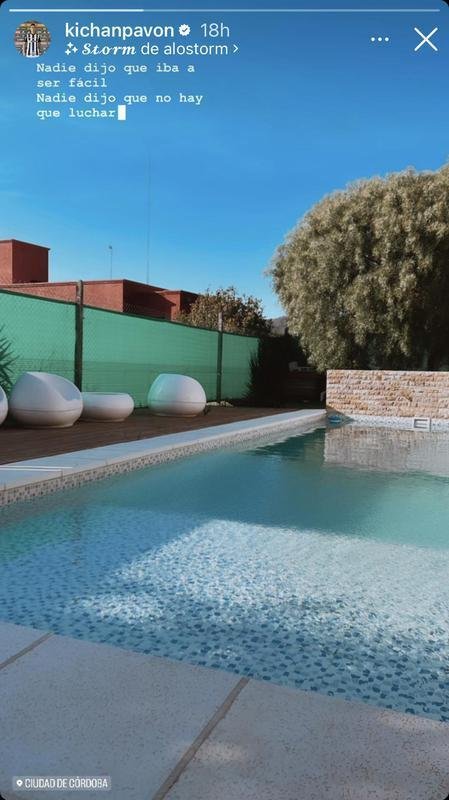 Atacante Pavn curte as frias em Crdoba, na Argentina.