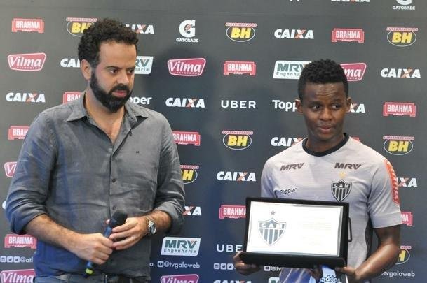 O elenco do Atltico treinou nesta quinta-feira de olho no jogo contra o Corinthians, neste domingo