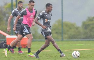 Treino do Atltico na Cidade do Galo, na manh desta tera-feira (24/1).