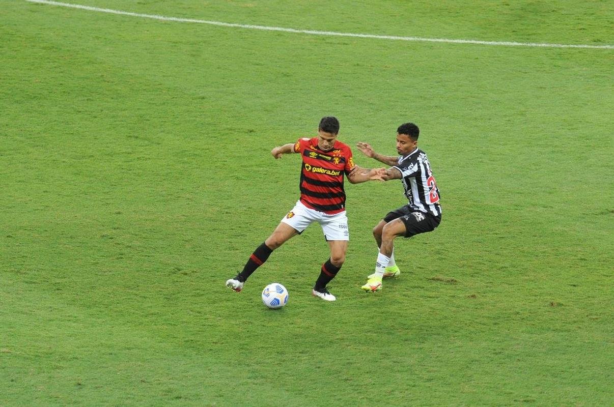 Fotos do jogo entre Atltico e Sport, no Mineiro, em Belo Horizonte, pela 21 rodada da Srie A do Brasileiro de 2021