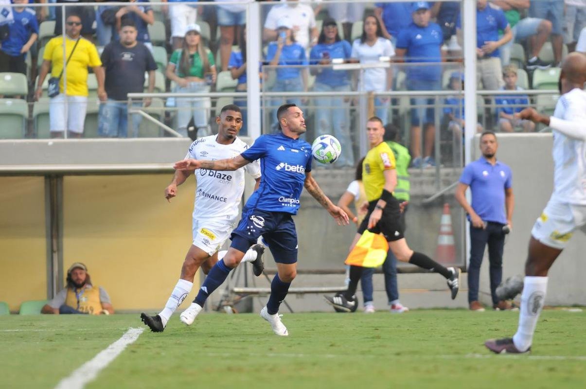 Cruzeiro x Santos: fotos do jogo no Independncia pela quarta rodada do Campeonato Brasileiro