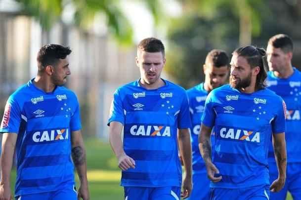 Fotos do treino do Cruzeiro desta sexta-feira (30/6), na Toca da Raposa II (Alexandre Guzanshe/EM D.A Press)