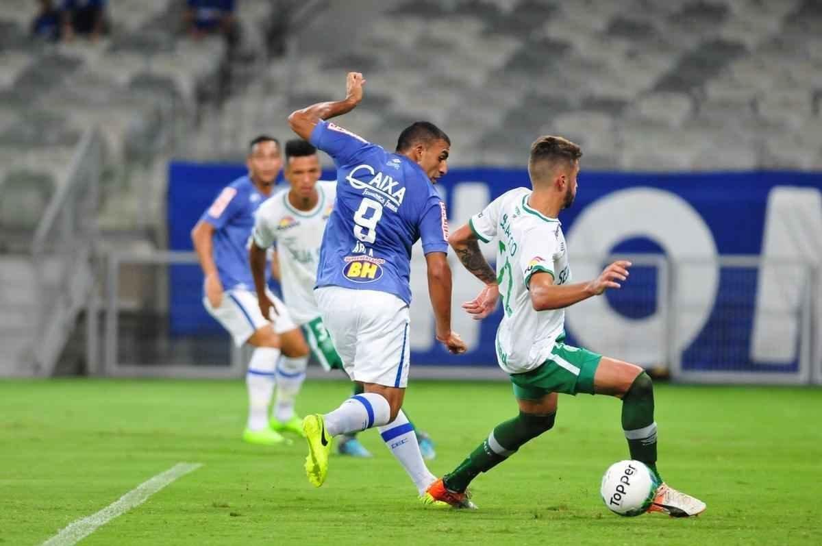 Imagens do jogo entre Cruzeiro e Chapecoense, pela Primeira Liga