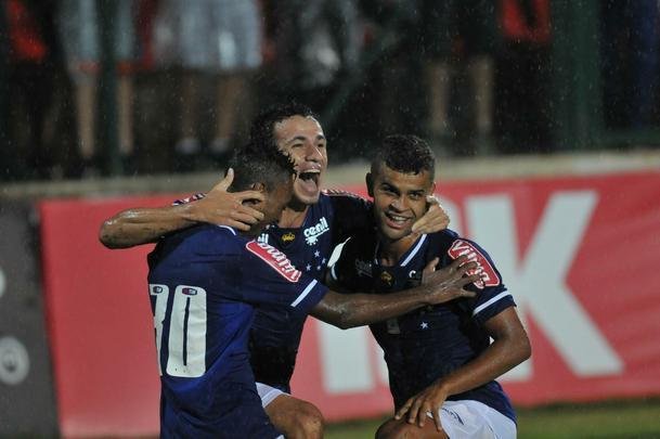 Cruzeiro venceu com dois gols de Arrascaeta, um de Damio e um de Marquinhos
