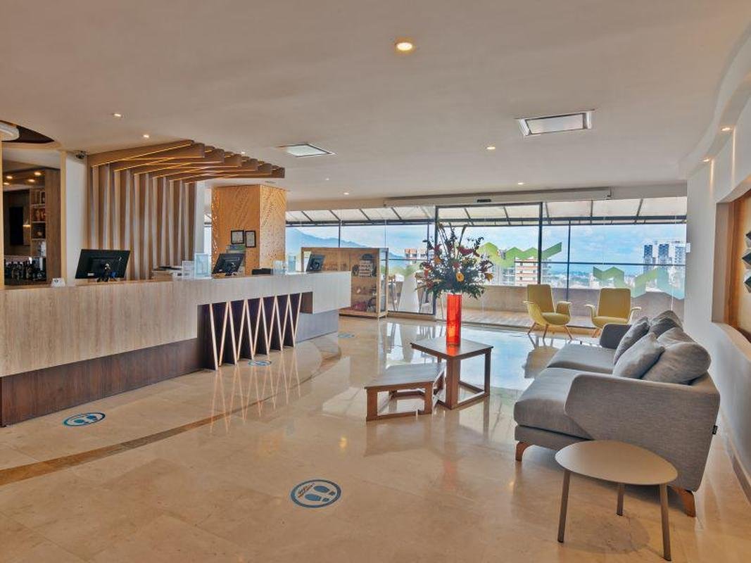 Fotos do Sonesta Hotel, local em que o Amrica est hospedado em Ibagu, na Colmbia, para enfrentar o Tolima, pela Copa Libertadores