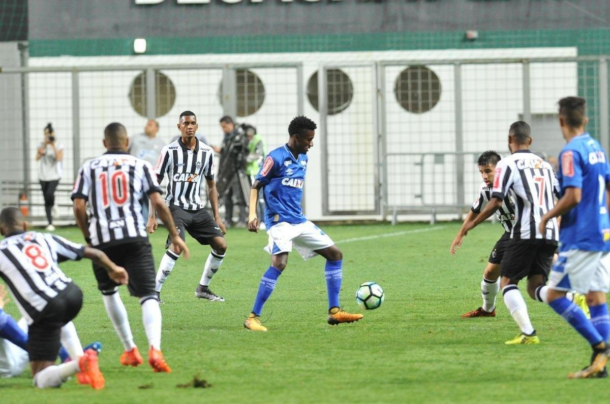 Imagens do clssico entre Atltico e Cruzeiro pela Supercopa Sub-20