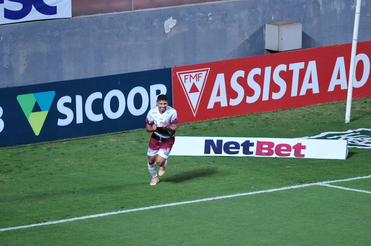 Fotos do jogo entre Amrica e Patrocinense, no Independncia, em Belo Horizonte, pela oitava rodada do Campeonato Mineiro de 2021.