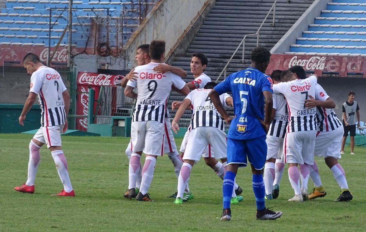 Fotos de Libertad 3x1 Cruzeiro (Divulgao/Conmebol)