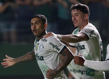 Em 2022, o camisa 7 alviverde encerrou a temporada com 68 jogos disputados e 11 bolas nas redes adversárias