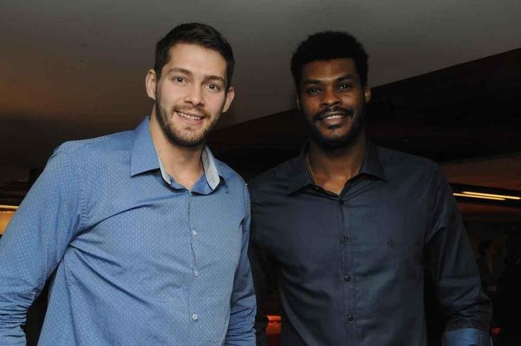 Personalidades na cerimnia do 16 Trofu Tel Santana