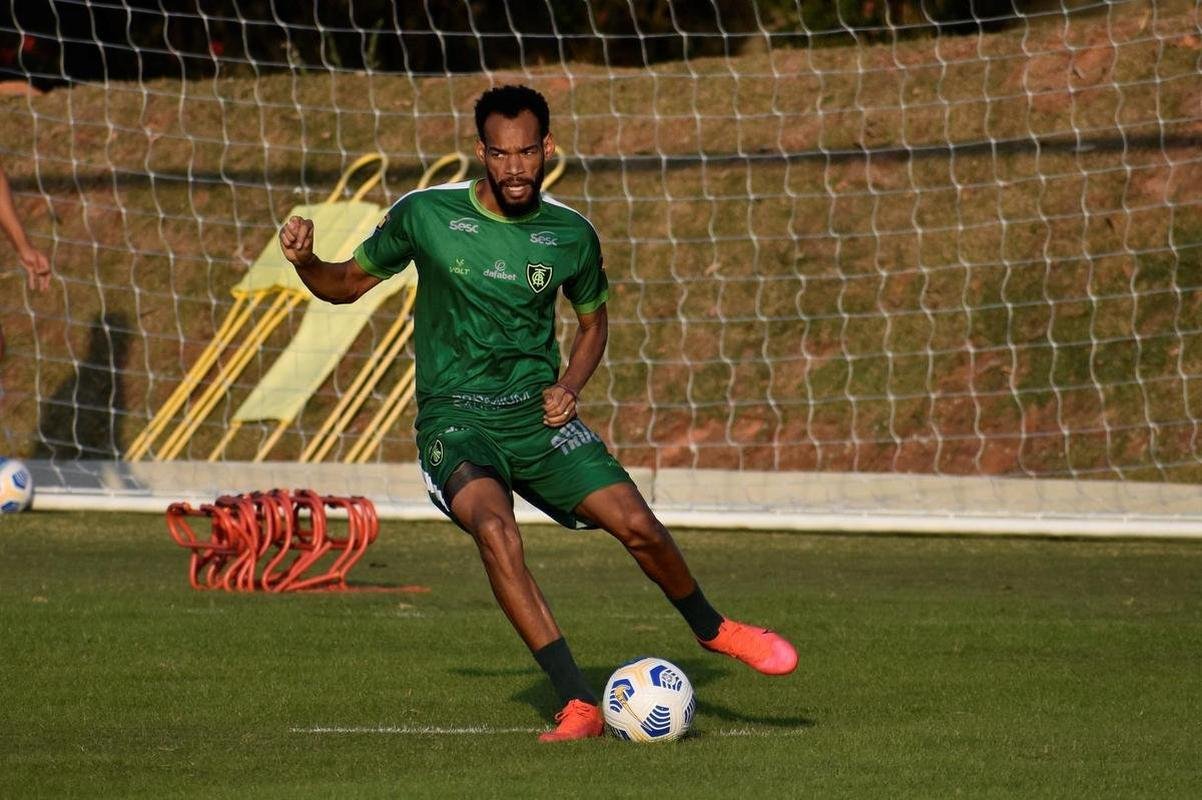 Anderson (zagueiro): contrato at 31/12/2021