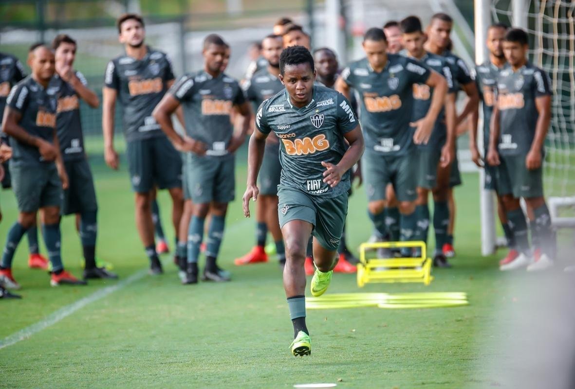 O tcnico Levir Culpi comandou, na tarde desta tera-feira, treinamento na Cidade do Galo