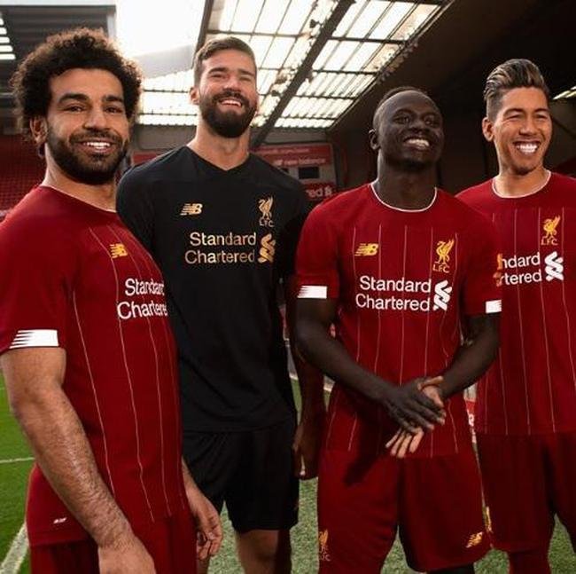 Liverpool: Grupo Fenway Sports e John Henry