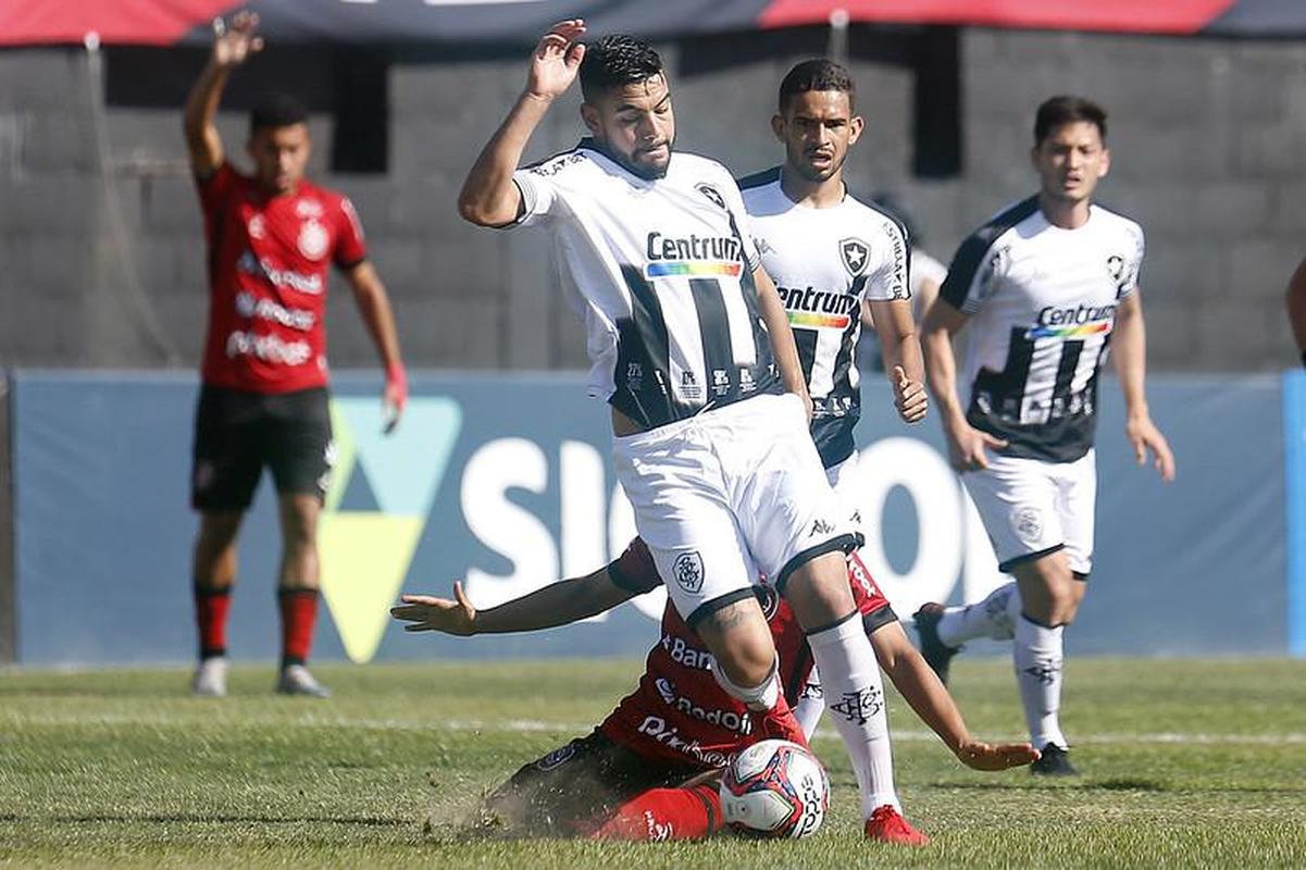 Fotos do jogo entre Brasil-RS e Botafogo, em Pelotas, pela 37 rodada da Srie B do Campeonato Brasileiro