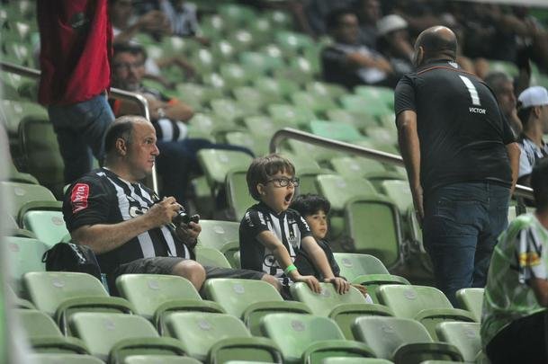 Equipes se enfrentam em jogo adiado da 21 rodada do Campeonato Brasileiro