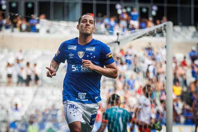 Midfielder Rodrighinho to Cruzeiro in 2019
