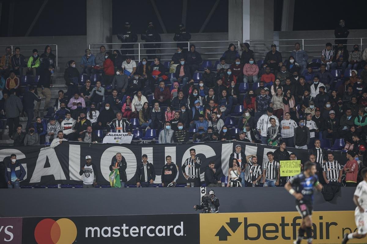 Fotos do jogo entre Del Valle e Atltico