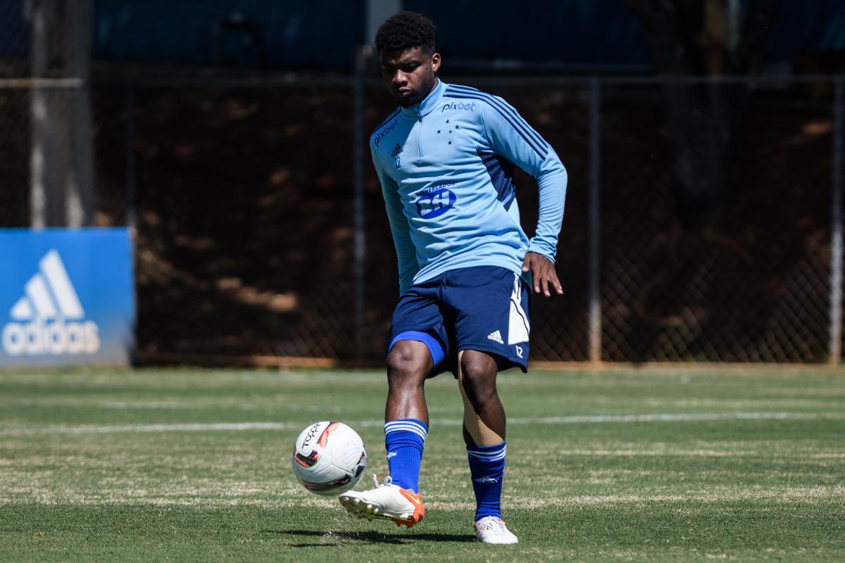 Cruzeiro fecha preparação para jogo contra o Criciúma