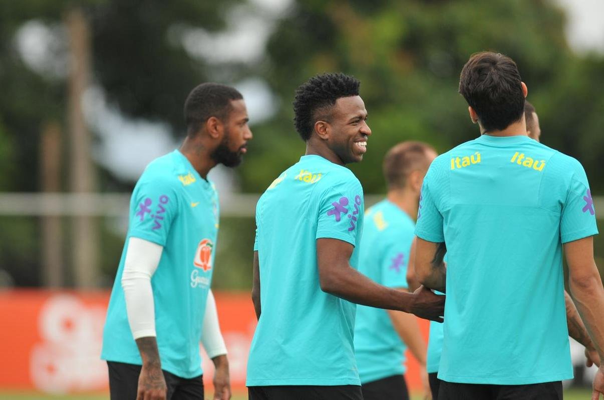 Seleo Brasileira concluiu na Toca da Raposa II, CT do Cruzeiro, em BH, a preparao para enfrentar o Paraguai no Mineiro pelas Eliminatrias da Copa do Mundo do Catar