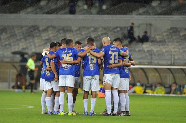 Fotos do jogo entre Cruzeiro e Democrata-GV, no Mineiro, em BH, pela quinta rodada do Campeonato Mineiro de 2022
