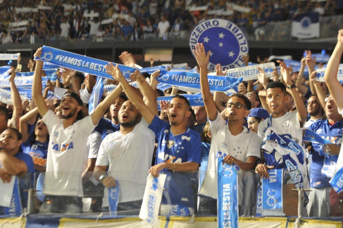 Torcida do Cruzeiro lotou o Mineiro na partida contra o Boca Juniors pela Libertadores