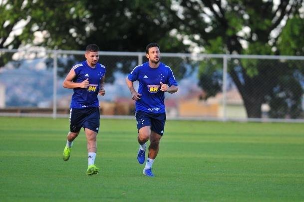 Fotos da reapresentao do Cruzeiro na Toca da Raposa II