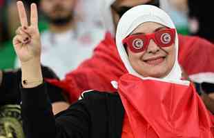 Torcedores de Tunsia e Frana na partida pelo Grupo D da Copa do Mundo do Catar