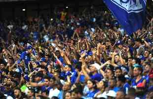 Cruzeiro e Vasco se enfrentaram no Mineiro, pela 17 rodada do Campeonato Brasileiro