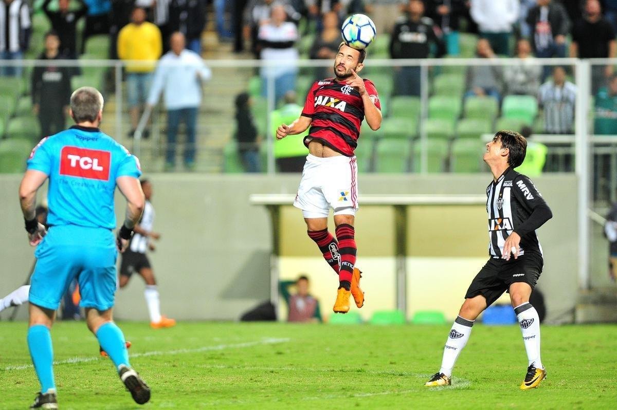 Fotos do primeiro tempo do duelo entre Atltico e Flamengo, no Independncia, pelo Brasileiro