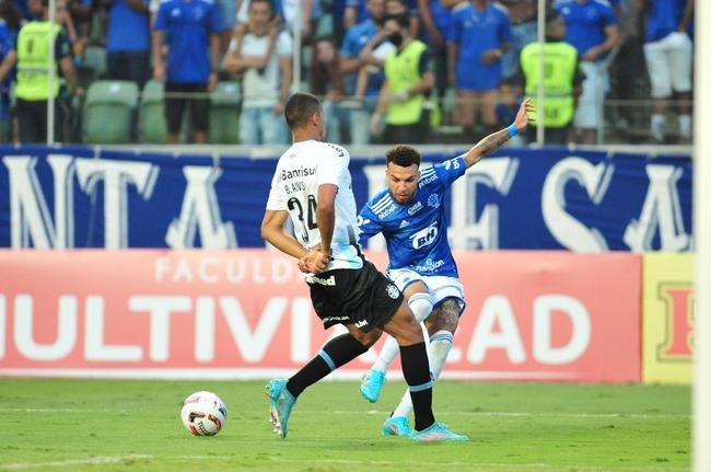 Fotos da partida entre Cruzeiro e Grmio, no Independncia, pela sexta rodada da Srie B do Brasileiro