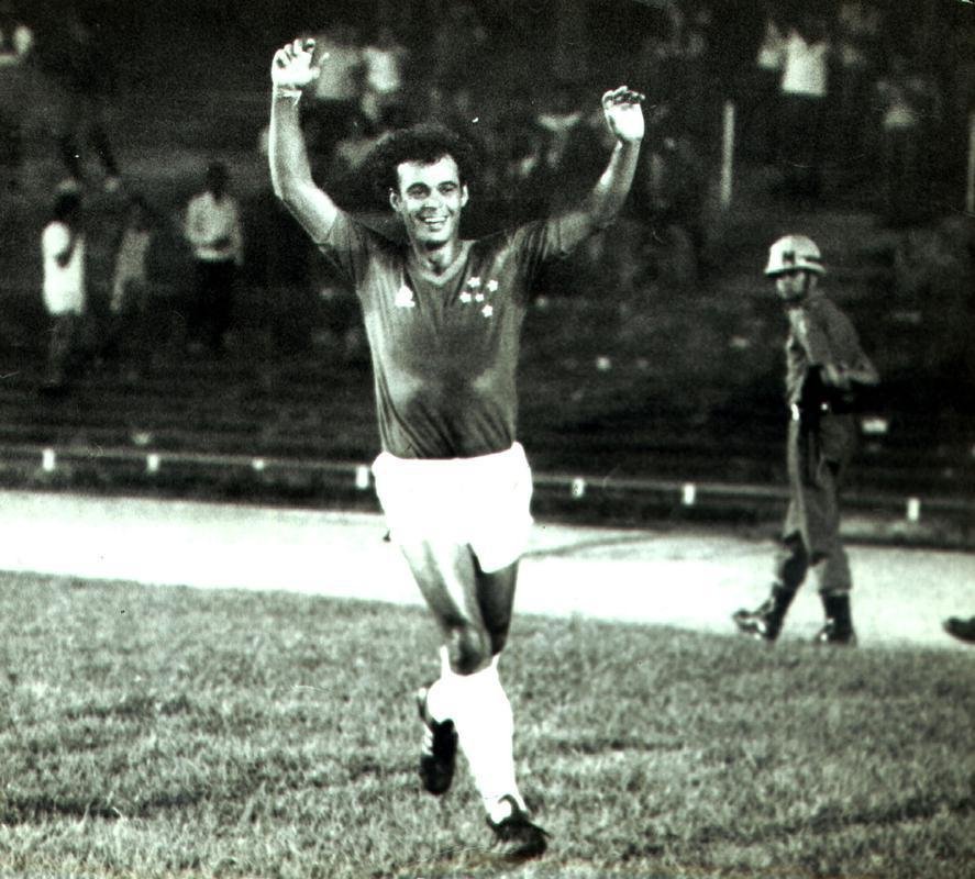 9- Joozinho - 119 gols em 485 jogos (1973 a 1982)