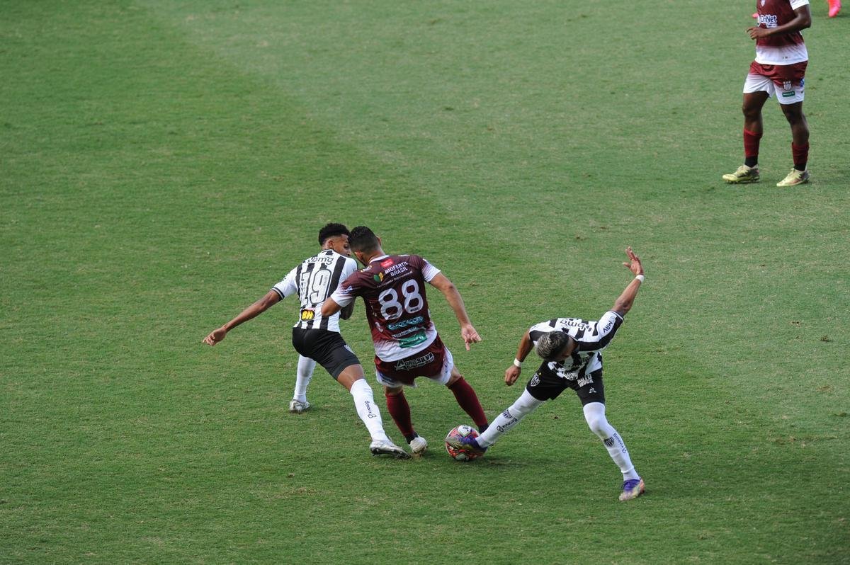 Fotos da vitria do Atltico sobre o Patrocinense, por 3 a 1, no Independncia, em Belo Horizonte, pela quarta rodada do Campeonato Mineiro. Mando foi do clube do interior, que no pde realizar a partida em Patrocnio devido ao elevado nmero de casos de COVID-19 na cidade.