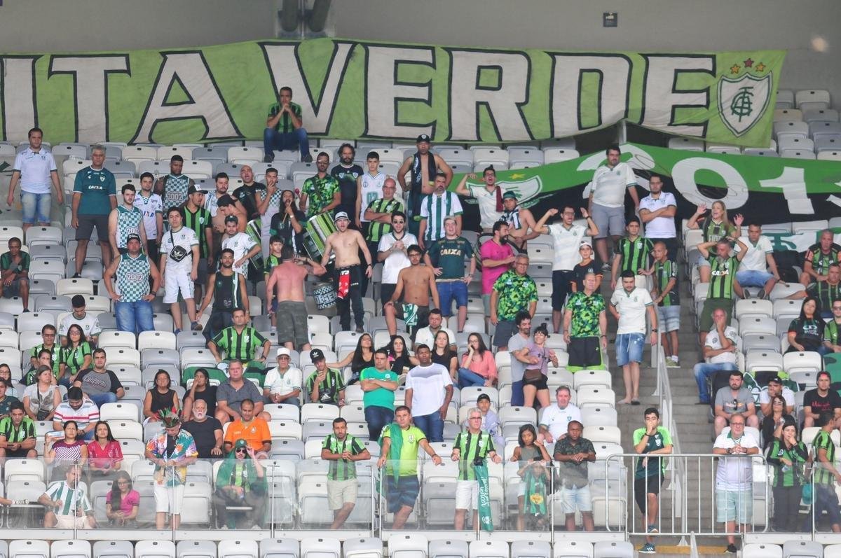 Cruzeiro e Amrica se enfrentaram em clssico pela 5 rodada do Campeonato Mineiro