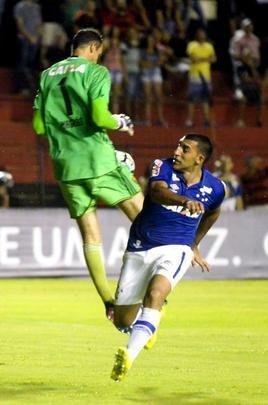 Lances da partida entre Sport e Cruzeiro