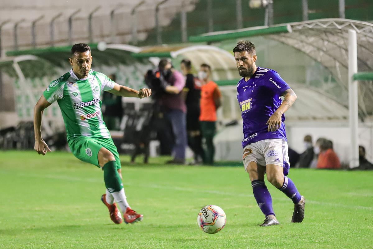 Fotos do jogo entre Juventude e Cruzeiro, em Caxias do Sul, pela Série B