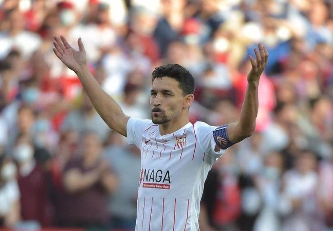 20�: lateral-direito Jes�s Navas (Sevilla)  - �ndice: 81.1

