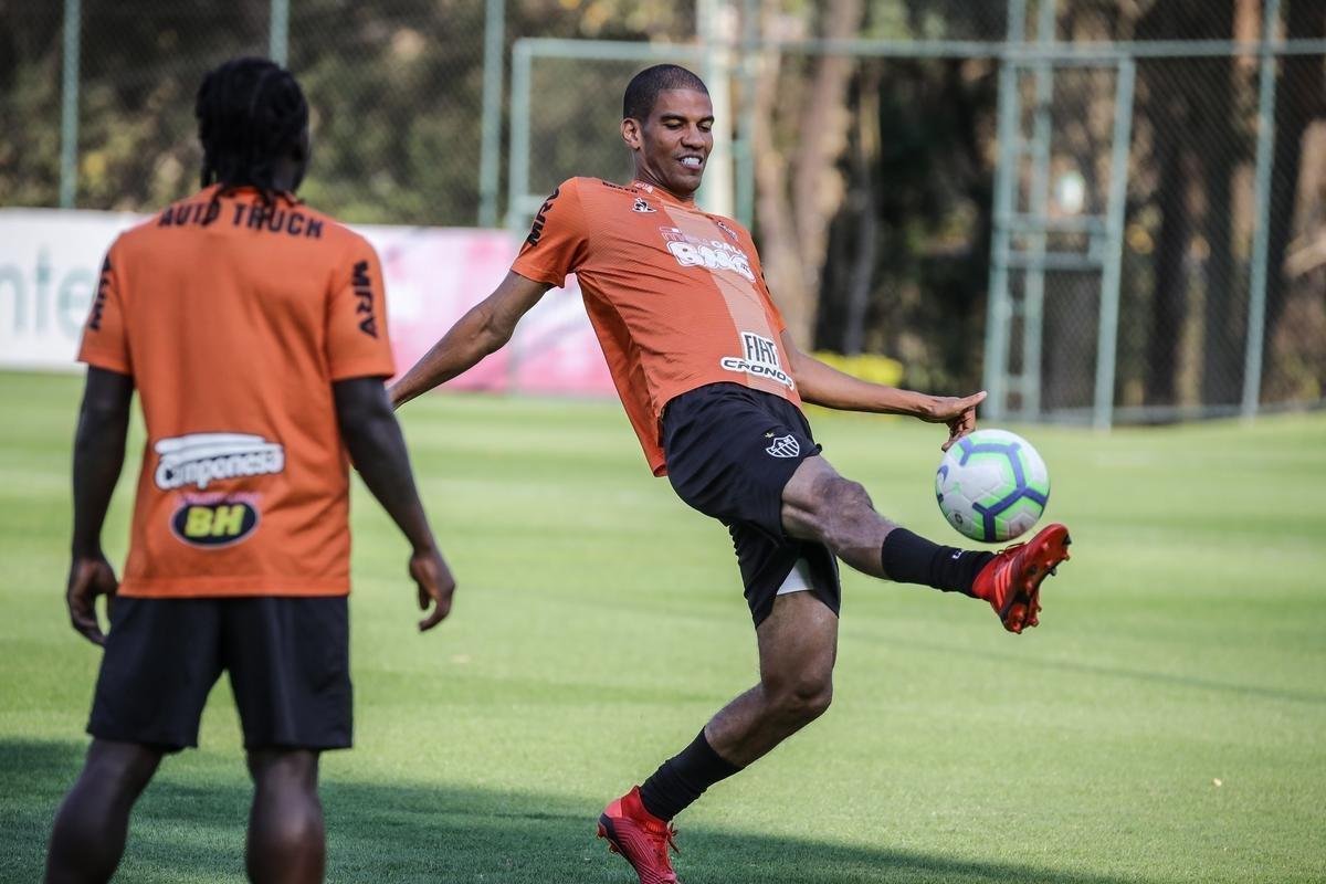 Galeria de fotos do treino do Atltico nesta sexta-feira (6/9), na Cidade do Galo