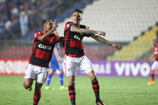 Guerrero marcou o gol de empate do Flamengo diante do Cruzeiro
