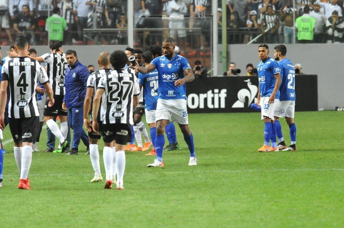 Atltico e Cruzeiro se enfrentaram pelas quartas de final da Copa do Brasil