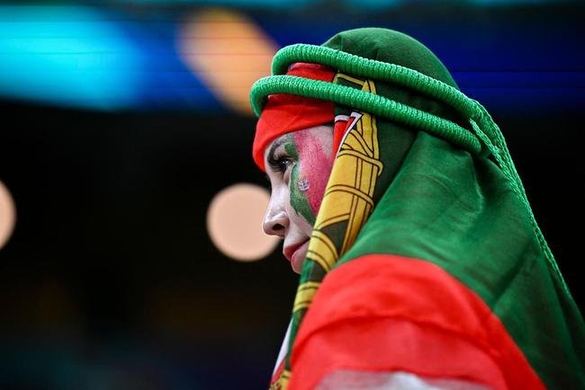Torcedores de Portugal e Sua no Estdio Icnico de Lusail, pelas oitavas de final da Copa do Mundo 
