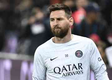 Craque argentino tem sofrido com críticas de torcida francesa desde eliminação na Champions League