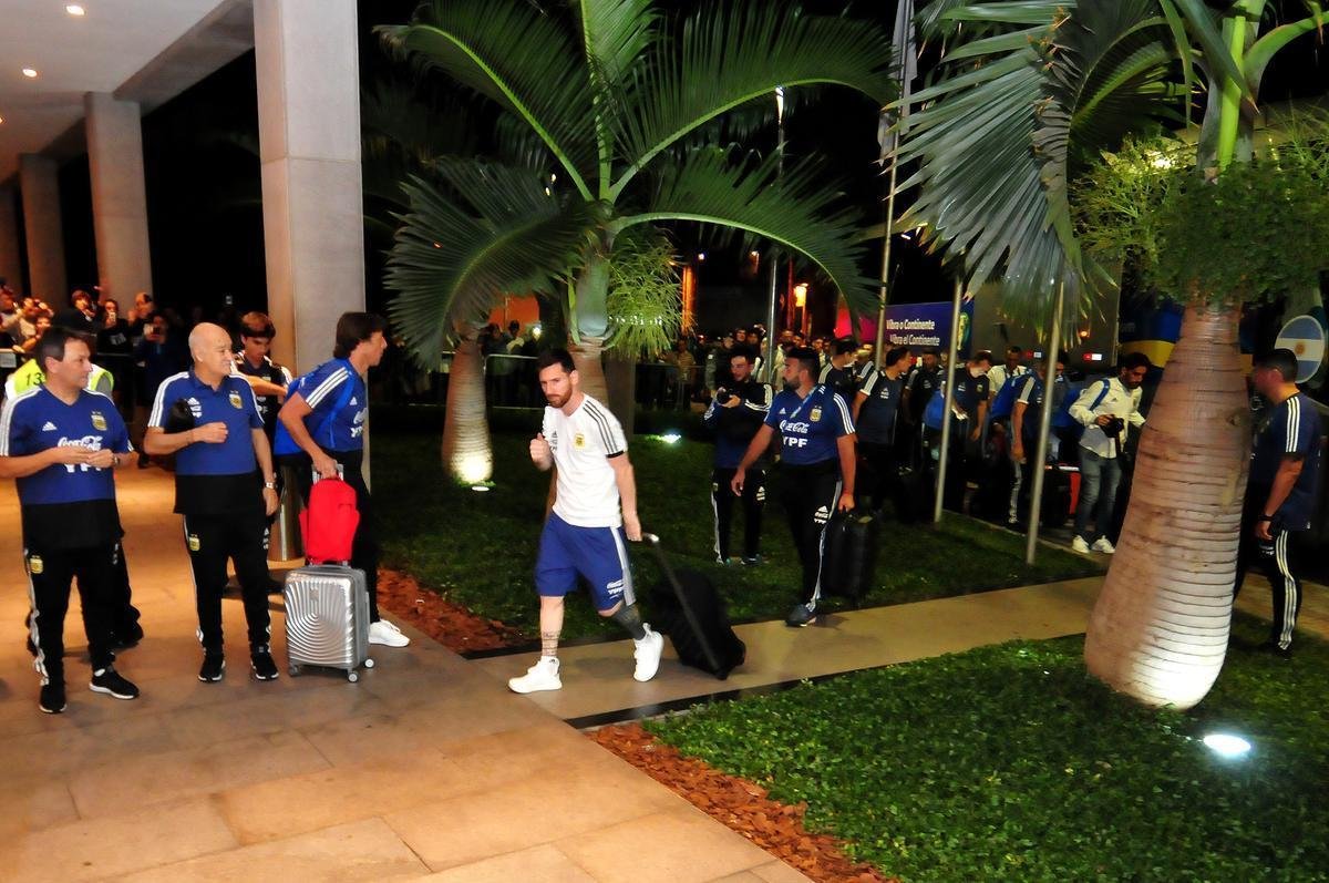 Aps derrota, Argentina chega a Belo Horizonte