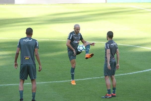 Atltico se prepara para enfrentar o Paran; veja fotos
