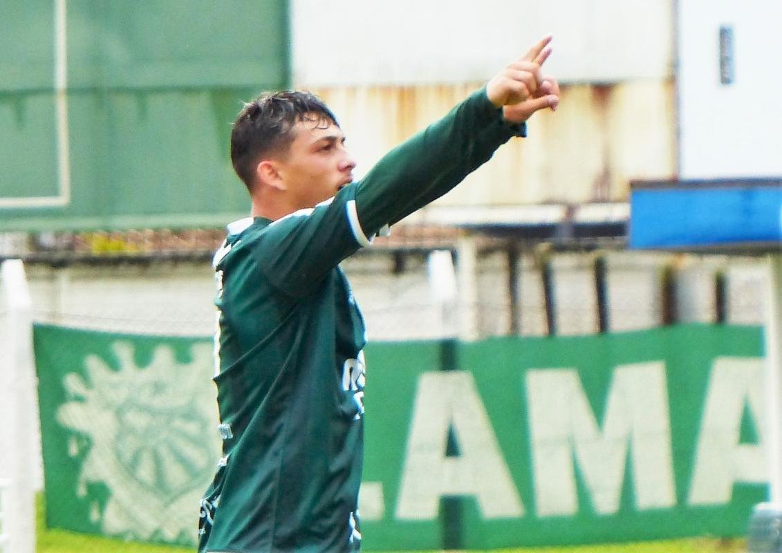 Fotos de Caldense x Boa, no Estdio Ronaldo, em Poos de Caldas, pelo Campeonato Mineiro