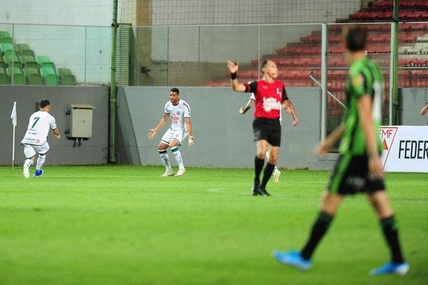 Fotos da estreia do Amrica no Mineiro: empate por 2 a 2 com a Caldense